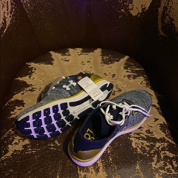 Under Armour Bandit 3 Notre Dame Size 11 - Picture 3 of 3